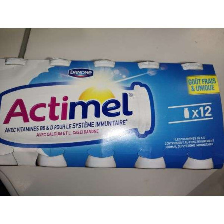 8885