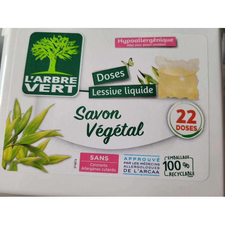 LESSIVE LIQUIDE SAVON VEGETAL 22 DOSES 580.8G