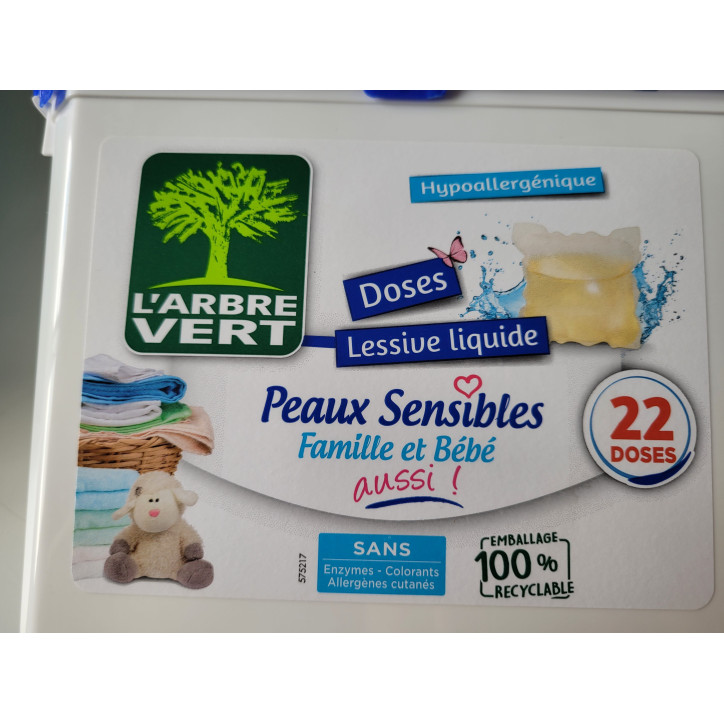 LESSIVE LIQUIDE PEAUX SENSIBLES 22 DOSES 580.8G