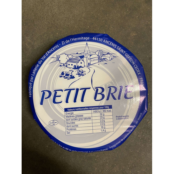 BRIE 900G